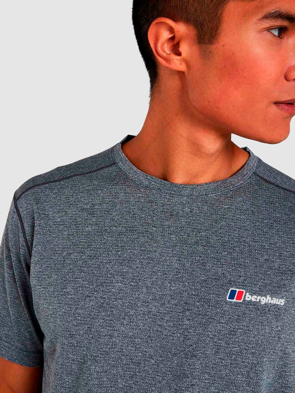 Camiseta técnica de manga corta...