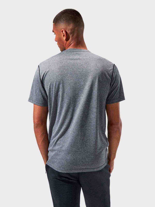 Camiseta técnica de manga corta...