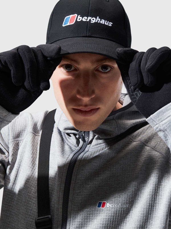 Chaqueta polar con capucha URB...