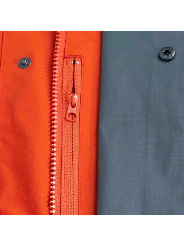 CHAQUETA TRANGO GORE-TEX